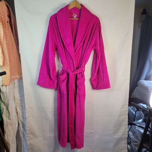 La Senza Fuschsia Plush Bathrobe - Picture 14 of 15